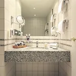 Mercure Plaza