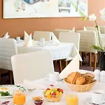 Отель Mercure Plaza Эссен