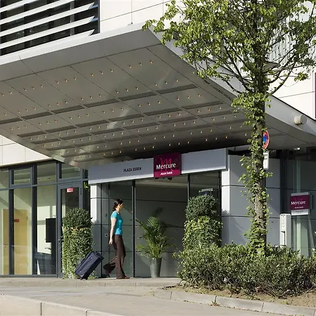 ホテル メルキュール プラザ 4*