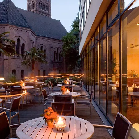 Hotell Mercure Plaza