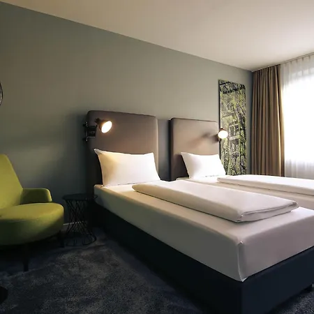 Hotell Mercure Plaza 4*