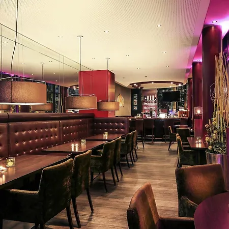 Mercure Plaza Hotel 4*