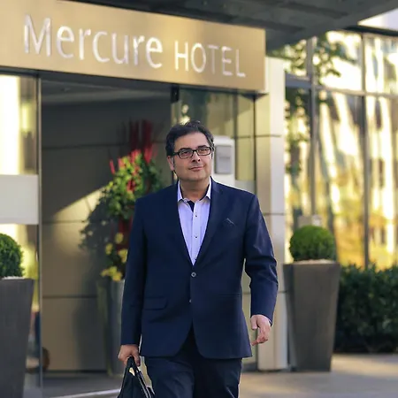 Mercure Plaza Hotel 4*