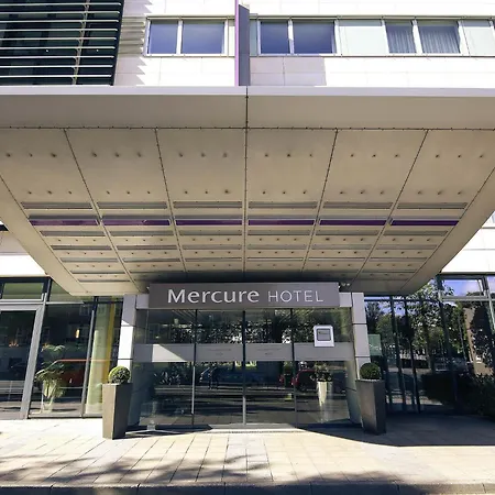 Mercure Plaza 4*