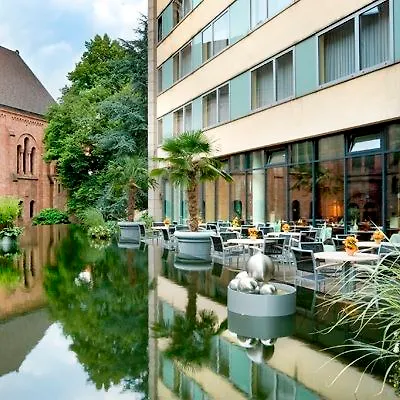 Ξενοδοχείο Mercure Plaza Έσσεν