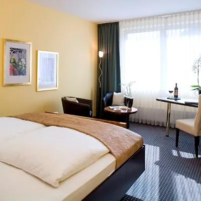 Ξενοδοχείο Mercure Plaza 4*