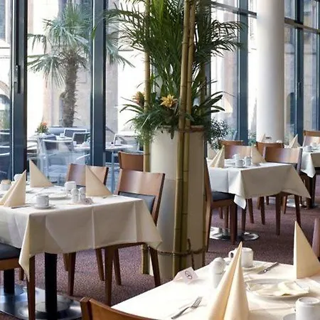 Mercure Plaza إسن