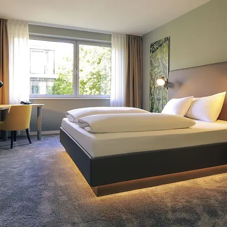 Mercure Plaza Hotell 4*