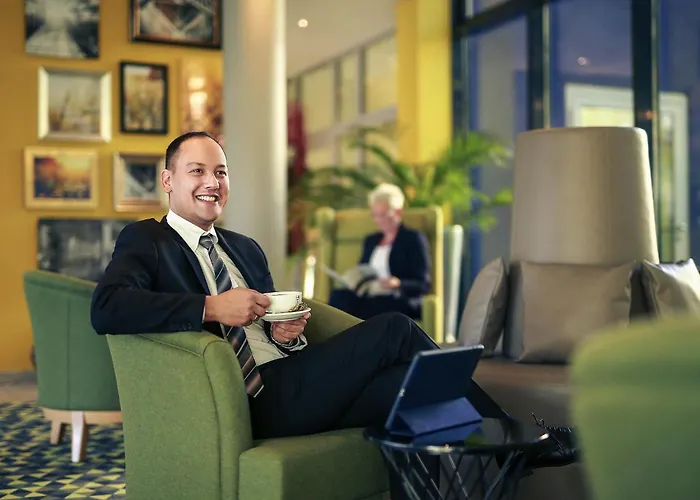 Hotel Mercure Plaza 4*