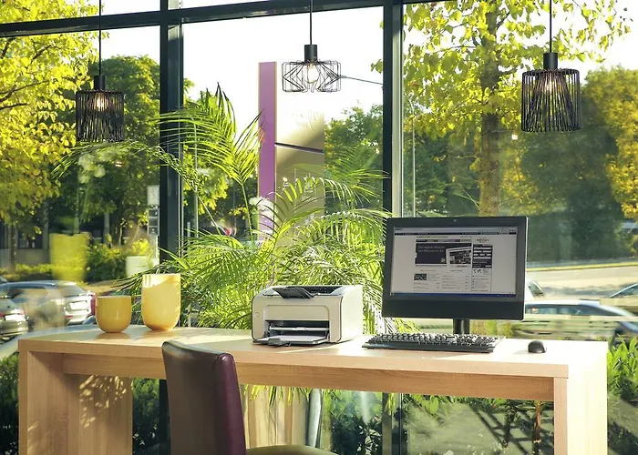 Mercure Plaza Отель